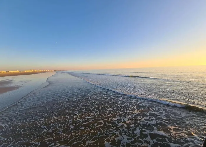 A St-jean-de-monts Avec Parking Et Balcon Ferme - Fr-1-224c-212 Appartement