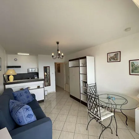 Appartement A St-jean-de-monts Avec Parking Et Balcon Ferme - Fr-1-224c-212 *