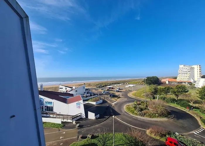 à St-jean-de-monts Avec Parking Et Balcon Fermé - Fr-1-224c-212 Appartamento